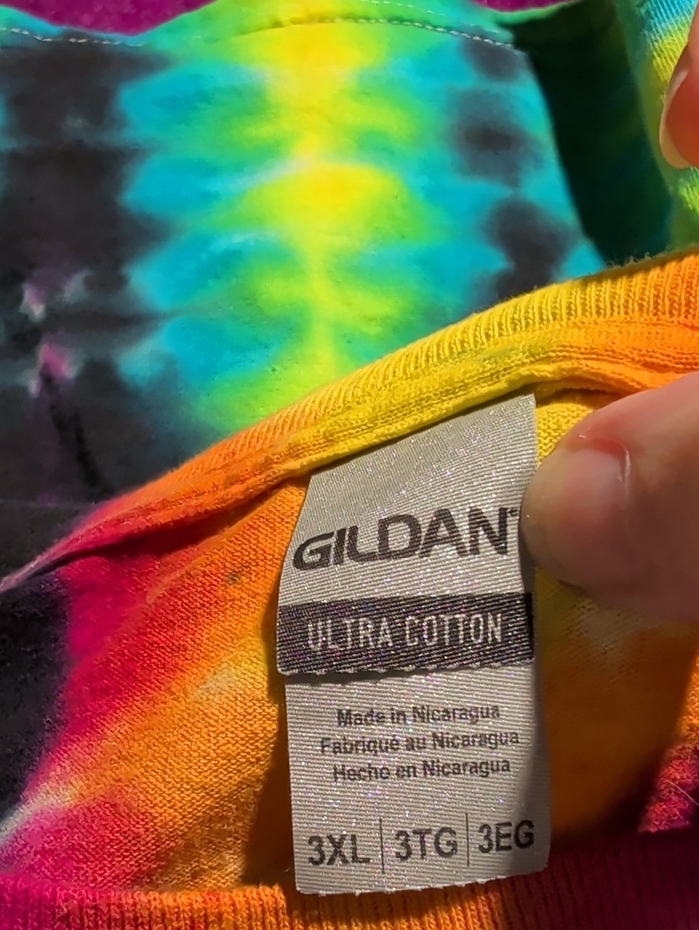 3X Handmade Tie Dye - Picture 3 of 4
